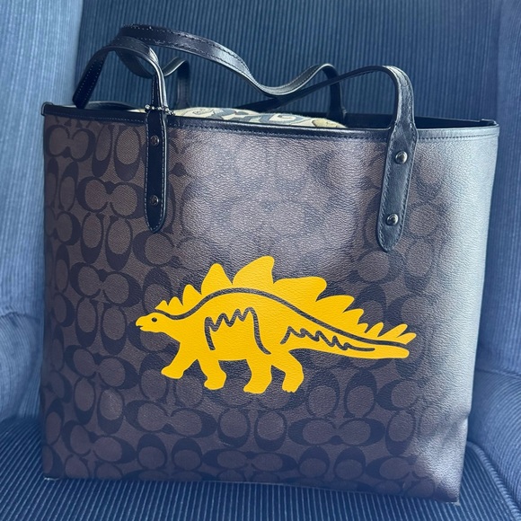 LMTD edition Coach Stegosaurs reversible tote - Picture 1 of 8